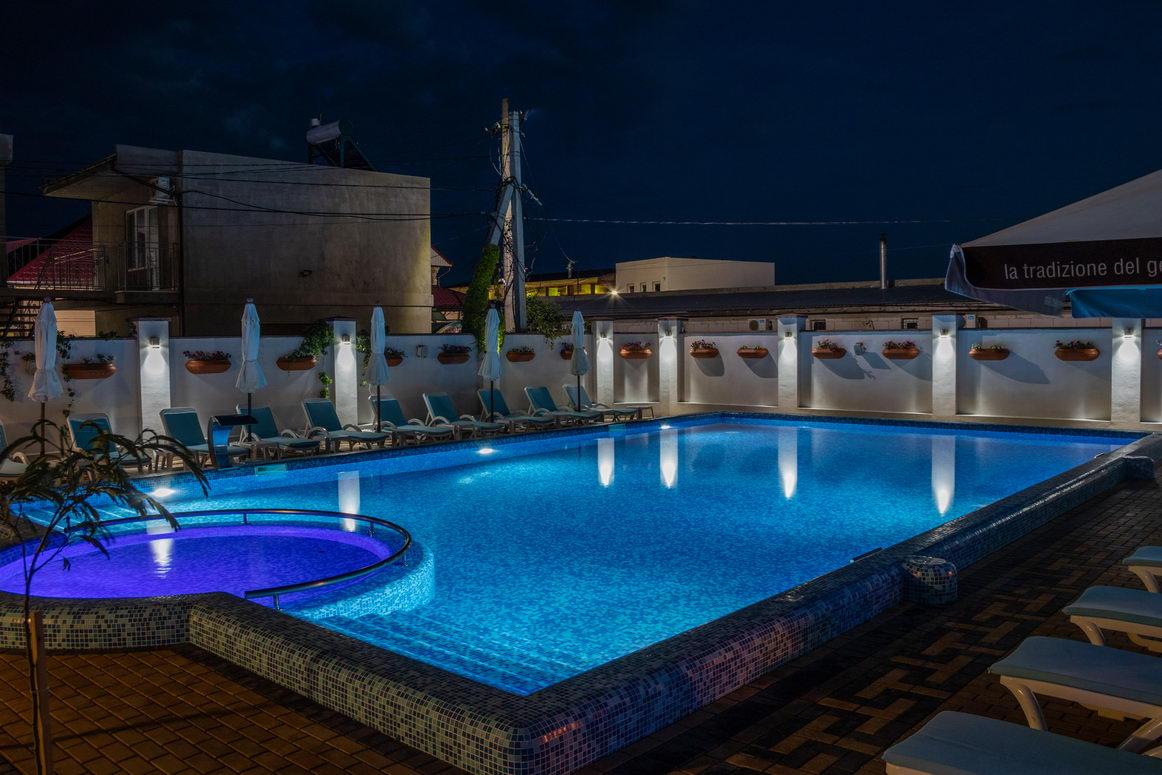 Hotel Grand More Затока Екстериор снимка